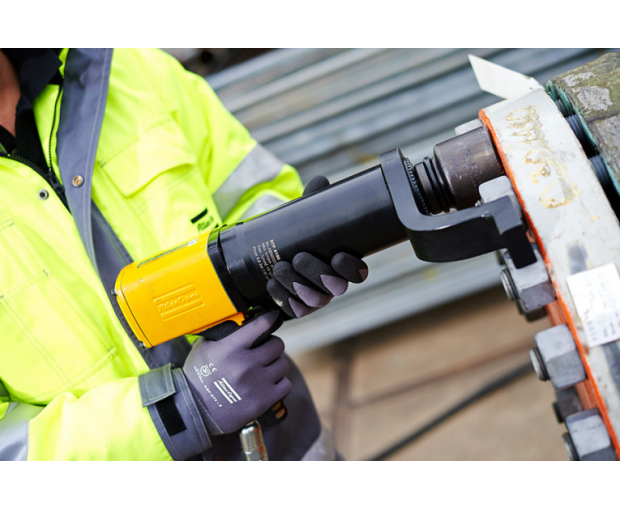 Atlas Copco RTP 8100 GIR38 Пневматичен гайковерт 2200-8100 Nm