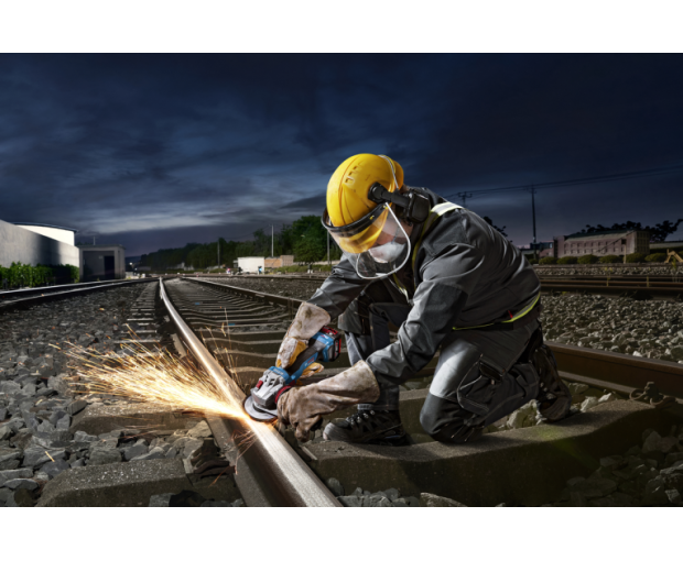 Акумулаторен ъглошлайф BOSCH GWS 18V-11, 06019N4100