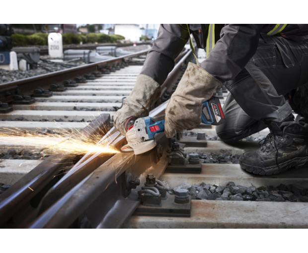 Акумулаторен ъглошлайф BOSCH GWS 18V-11, 06019N4100