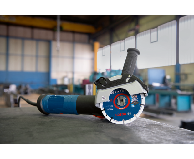 Ъглошлайф BOSCH с X-LockGWX 17-125 S, 06017D2300