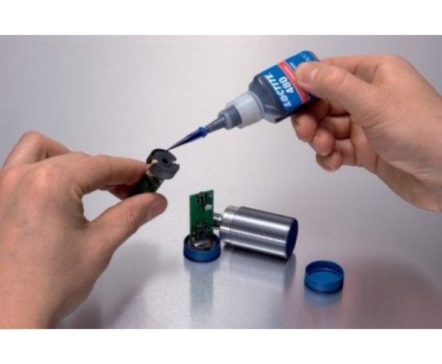 Секундно лепило Loctite 480 - 20g