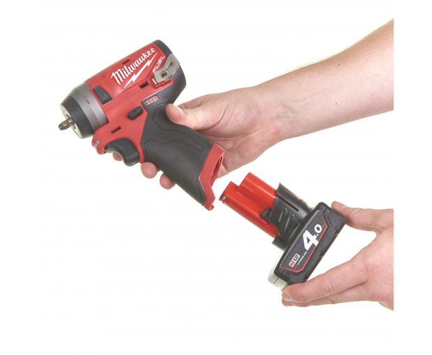 Акумулаторен гайковерт Milwaukee, M12FIW14-0