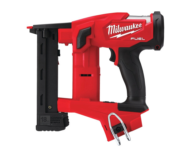 Акумулаторен такер Milwaukeee M18FNCS18GS-0X