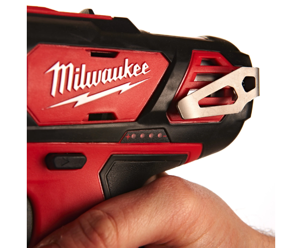 Акумулаторен винтоверт Milwaukee M12BDD-201C, 12 V, 30 Nm, 4933479439