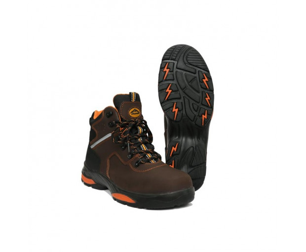 Обувки DND Talis модел CRAZY HORSE