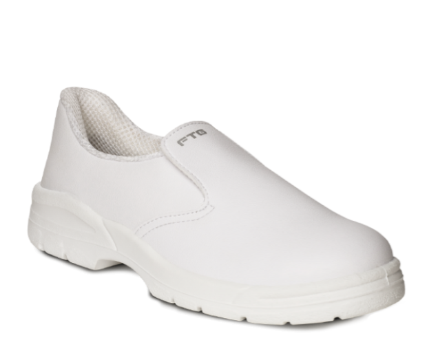 Обувки FTG модел CHEF WHITE