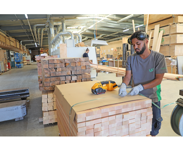 Акумулаторен инструмент за чембероване Strapex STB 83