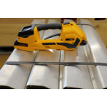 Акумулаторен инструмент за чембероване с метална лента Strapex STB SL